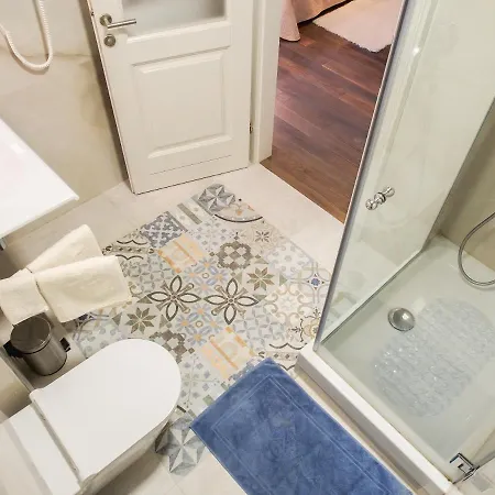 Devecchi 4* חוואר