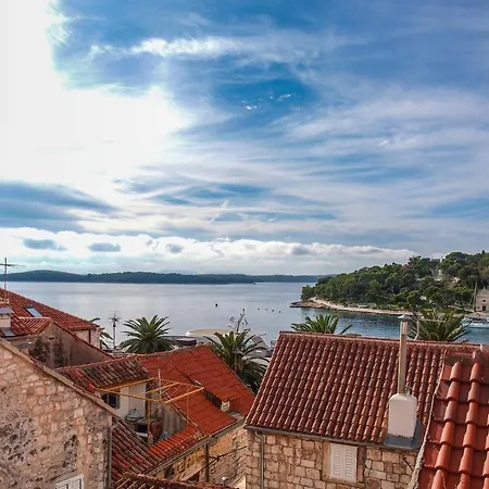 לינה וארוחת בוקר Devecchi 4*