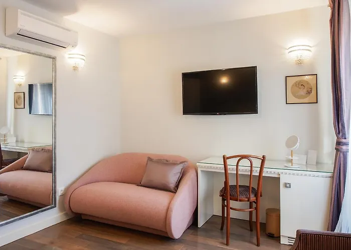 فندق مبيت وإفطار Devecchi 4*