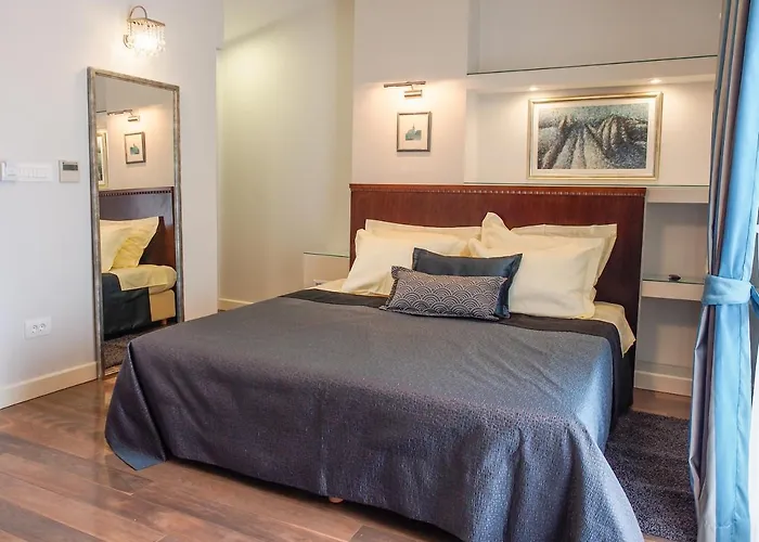 Devecchi Frühstückspension 4*